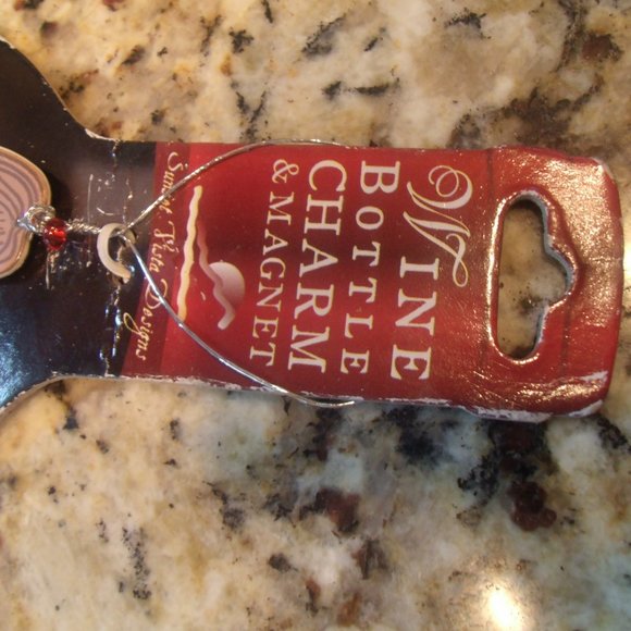 Happy Hour Bottle Charm Magnet NWOT - Picture 5 of 8